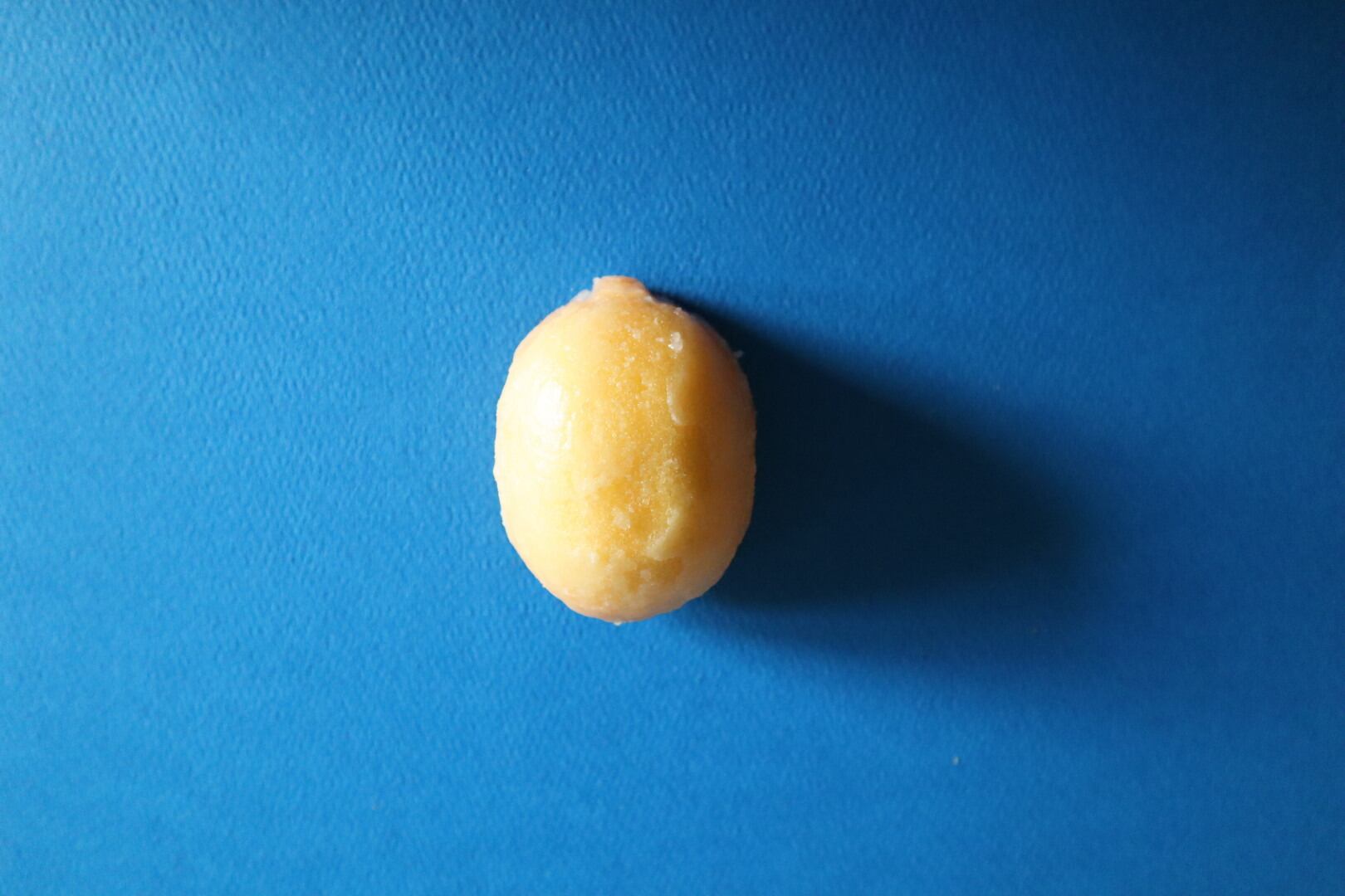 甘味と酸味を絶妙なバランスの「レモンケーキ」